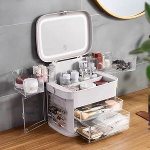 Brand new makeup case